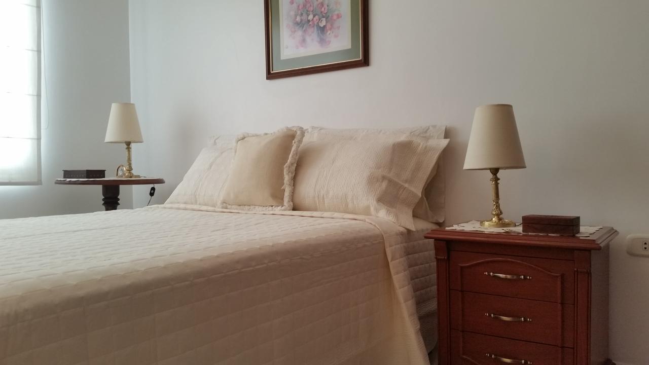 Casa De Leny Cerca De La Feria Exposicion Apartment Santa Cruz de La Sierra Ngoại thất bức ảnh